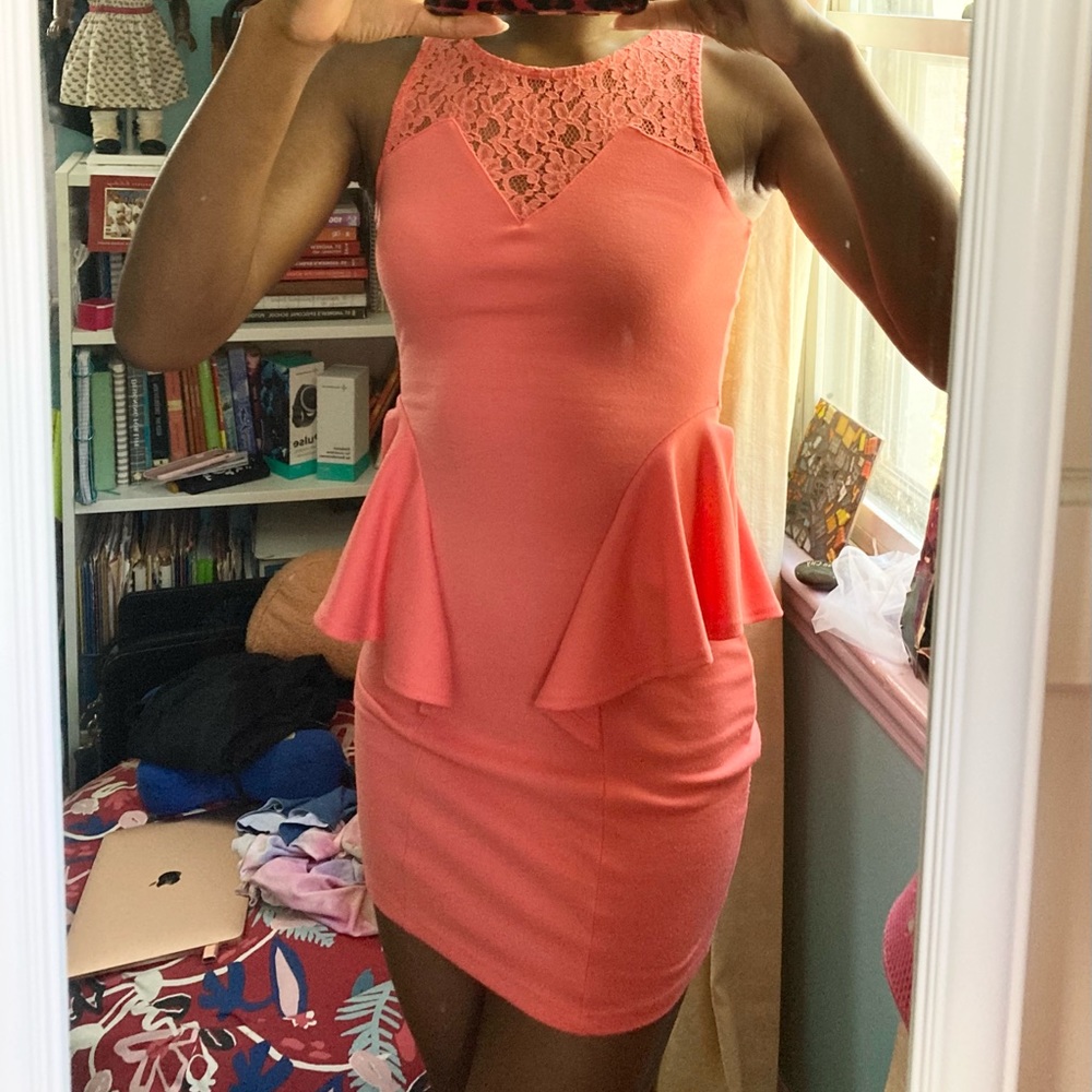 Orange bodycon dress w/ lace